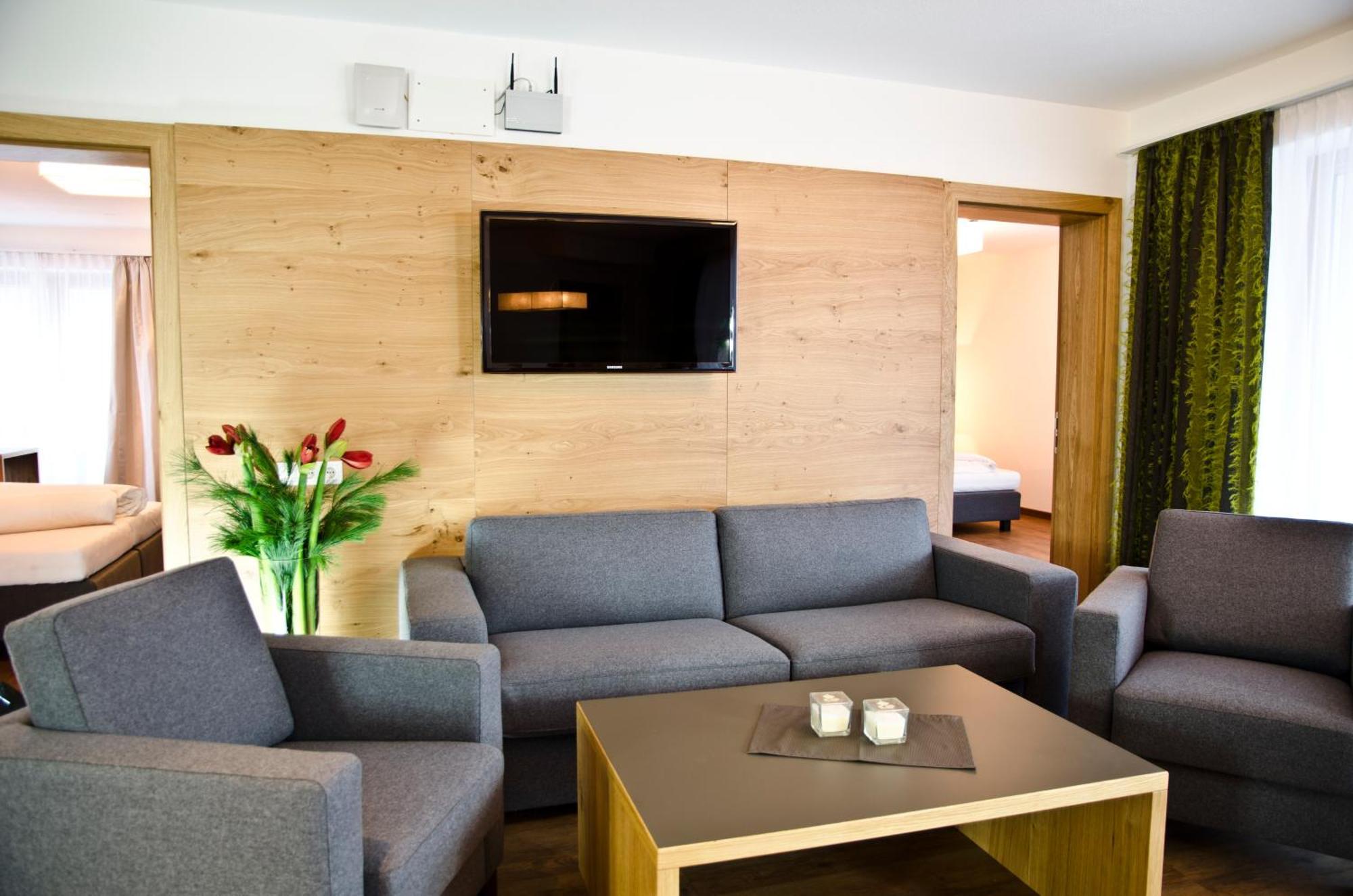 Garni Alpenland Hotel 4*